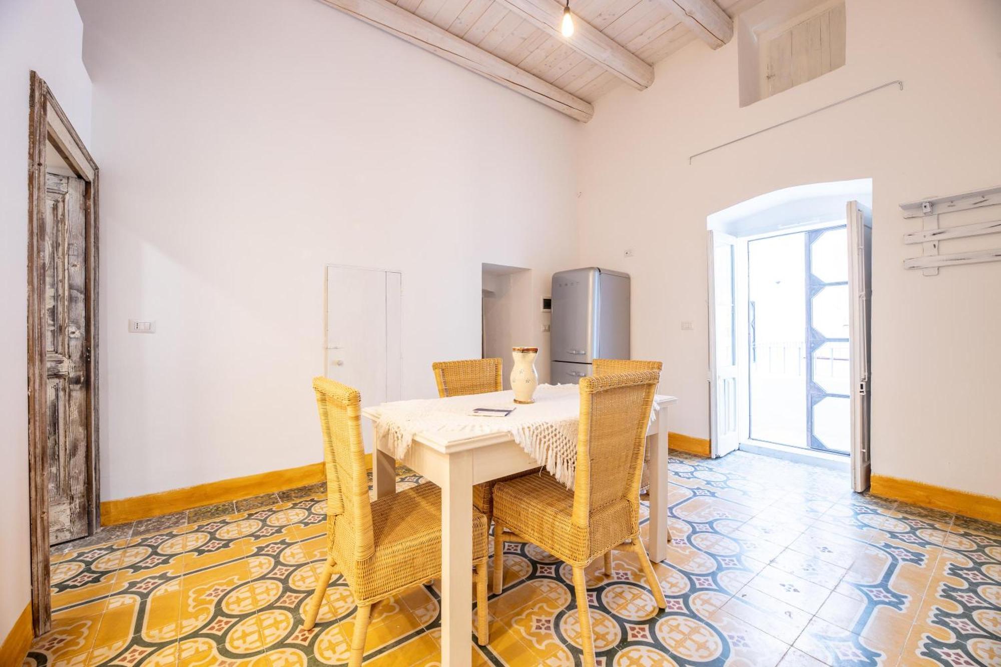 Appartamento Matilde Racale Exterior foto